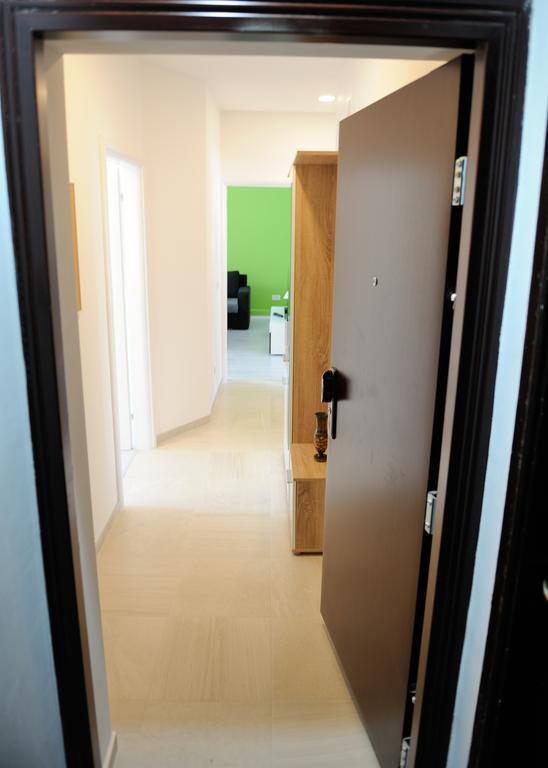Apartment Vatra SJJ Eksteriør billede