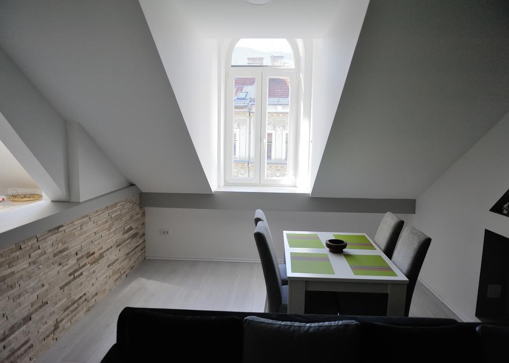 Apartment Vatra SJJ Eksteriør billede