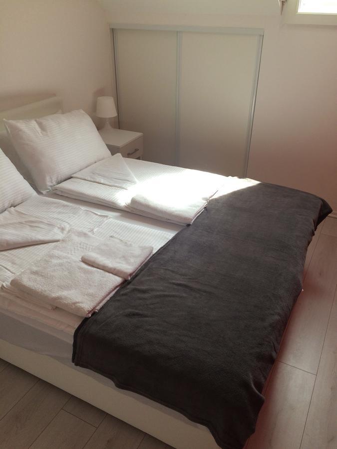 Apartment Vatra SJJ Eksteriør billede
