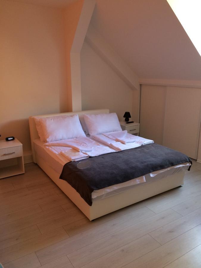 Apartment Vatra SJJ Eksteriør billede